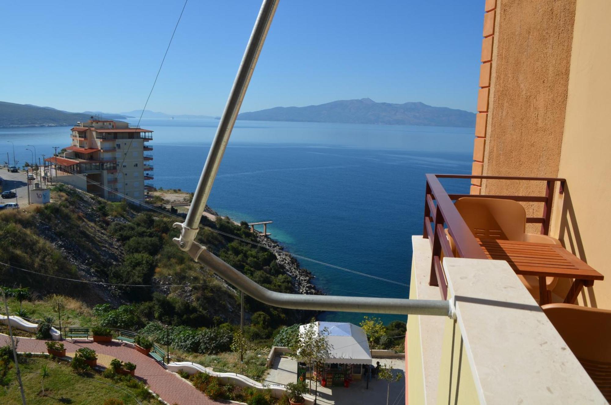 Sunset Penthouse Apartamento Sarandë Exterior foto