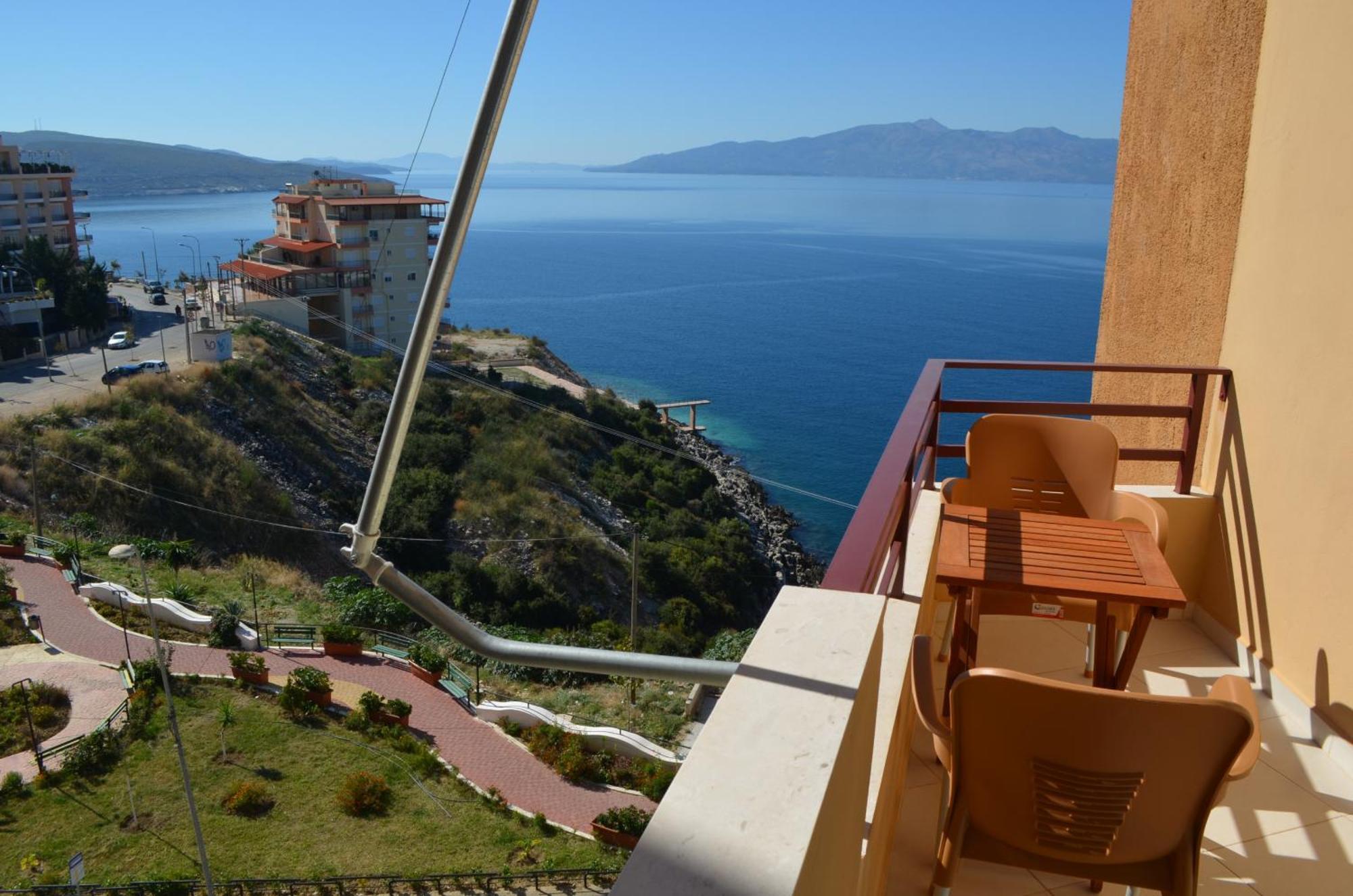 Sunset Penthouse Apartamento Sarandë Exterior foto