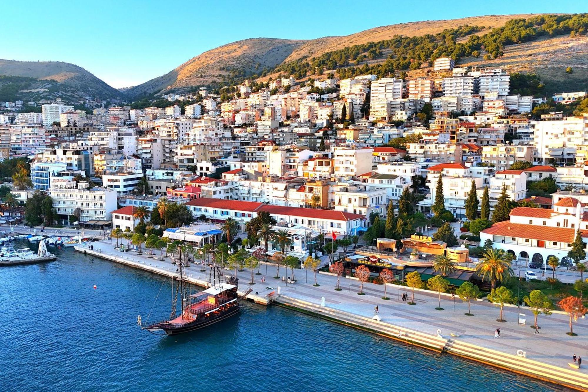 Sunset Penthouse Apartamento Sarandë Exterior foto